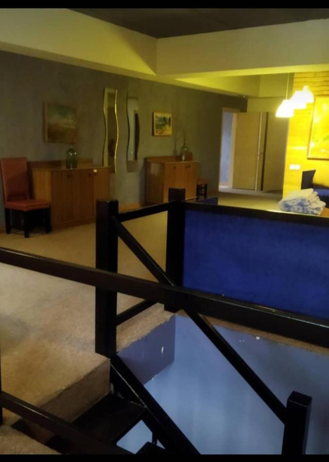 Hotel Strelets Bishkek Esterno foto
