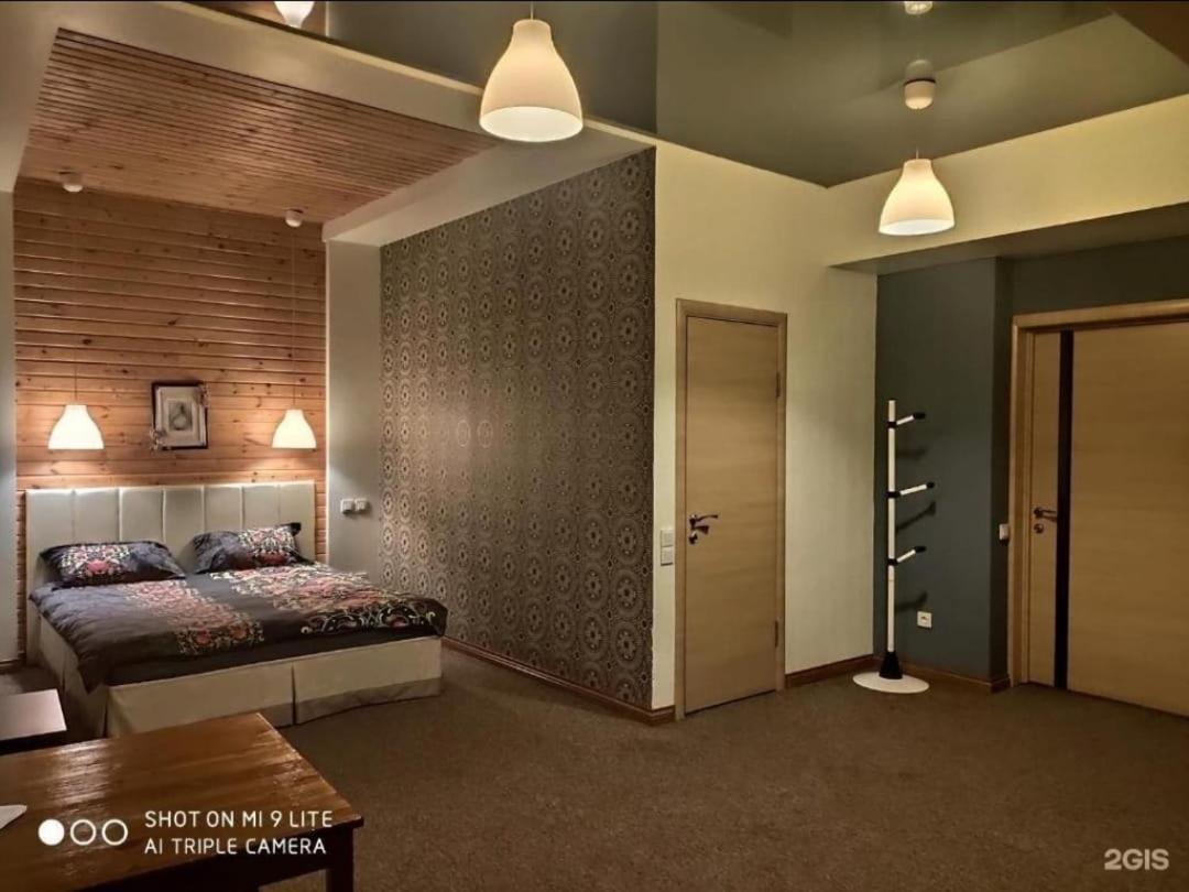 Hotel Strelets Bishkek Esterno foto